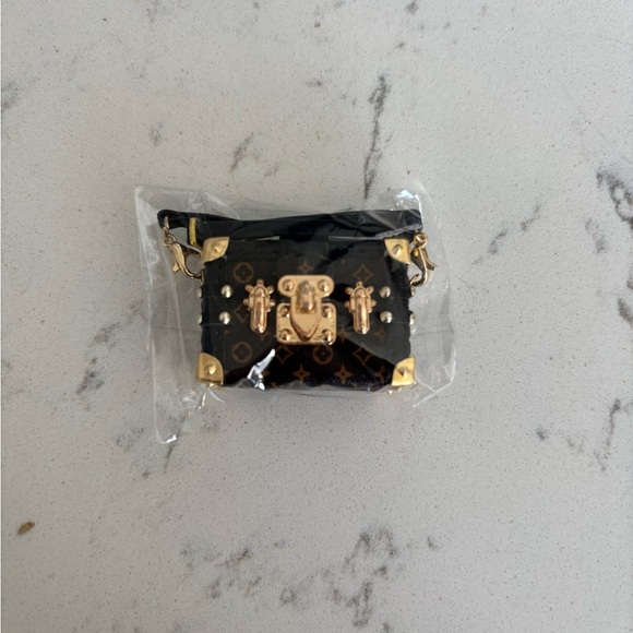 Novelty charms New in packaging - Picture 4 of 7